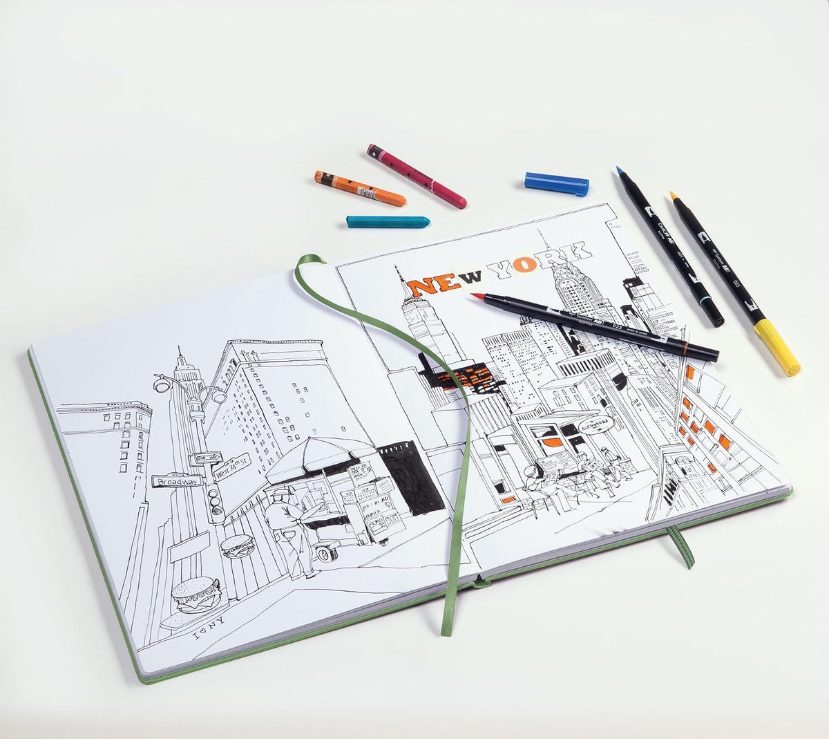 Leuchtturm1917 - Square Hardcover Sketchbook (Black) - 112 Pages of 150g/m² Paper