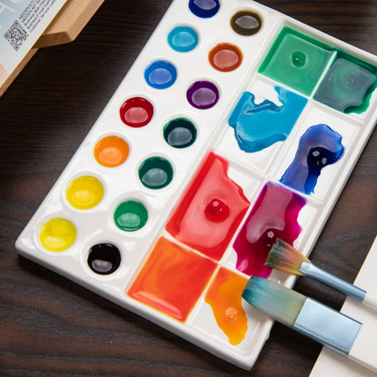MEEDEN 22-Well Ceramic Watercolor Palette: Porcelain Artist Paint Palette