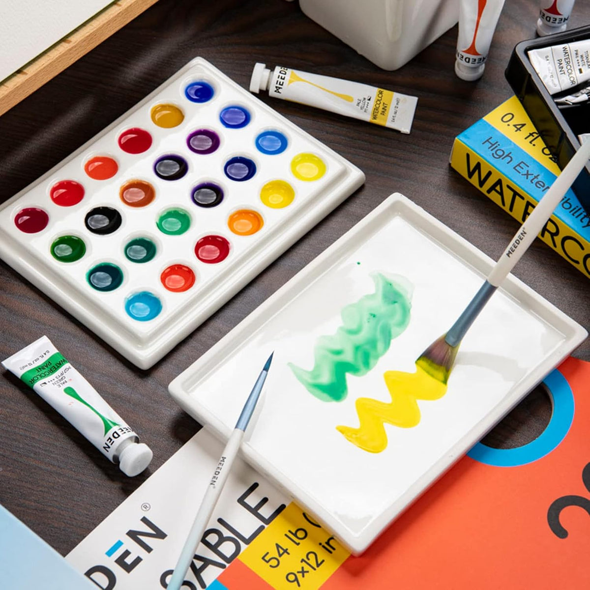 MEEDEN 24-Well Ceramic Watercolor Paint Palette with Cover
