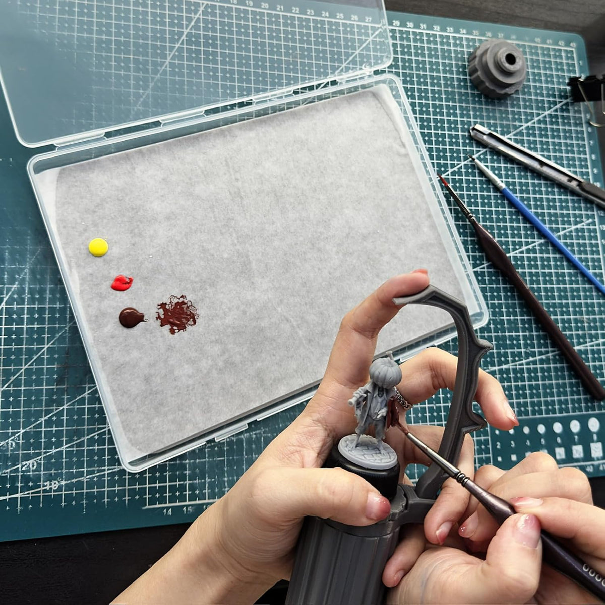 Stay Wet Palette for Acrylic Painting, Wet Pallets for Painting Miniatures Include Wet Pallete Tray, 2 Pcs Sponges and 100 Pcs Hydro Paper to Keep Paint Stay Wet