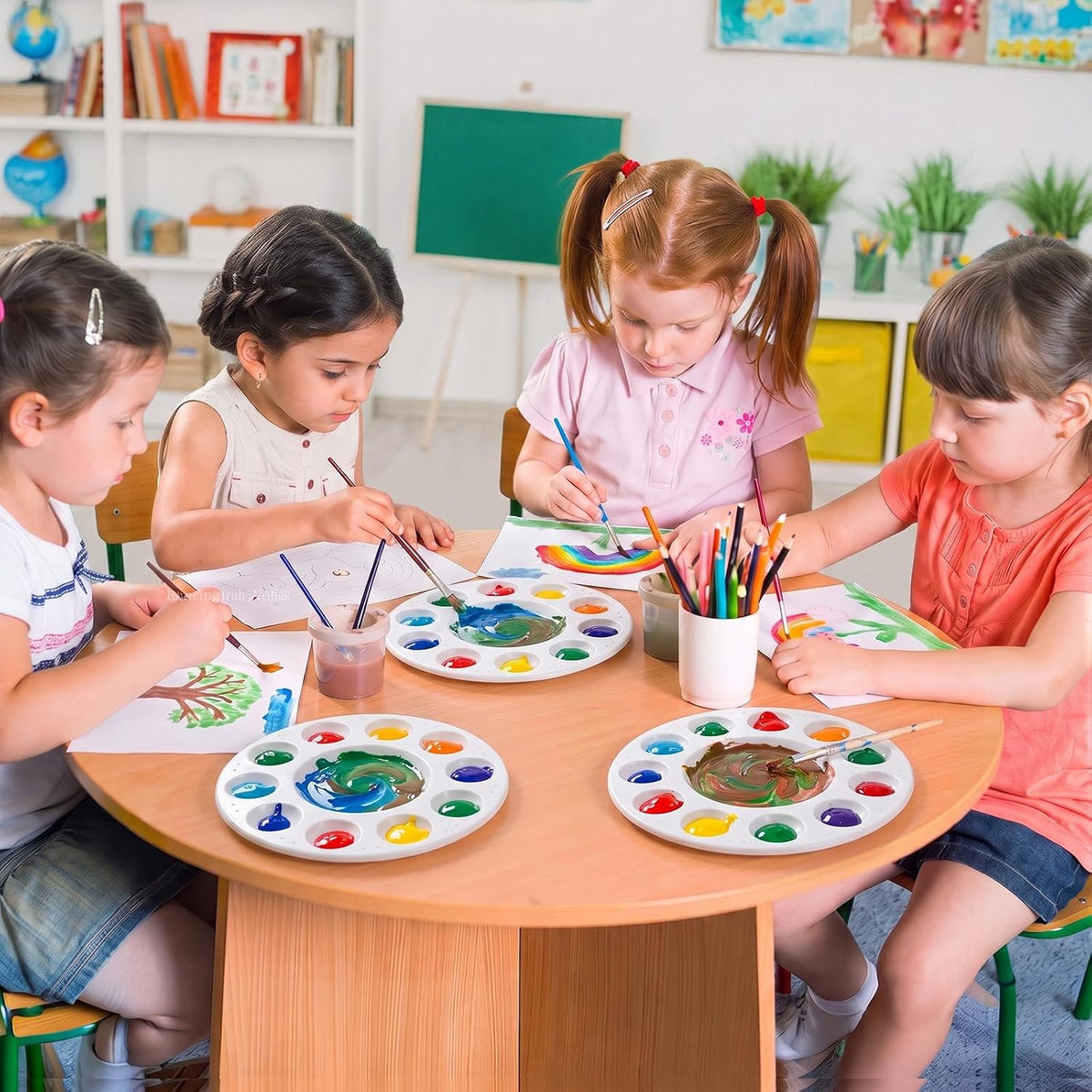 24 Pack Paint Palettes, Round Plastic Paint Palette Trays for Acrylic, Watercolor and Gouache, Reusable Paint Mixing Trays for Kids, Classroom, School and Art Parties