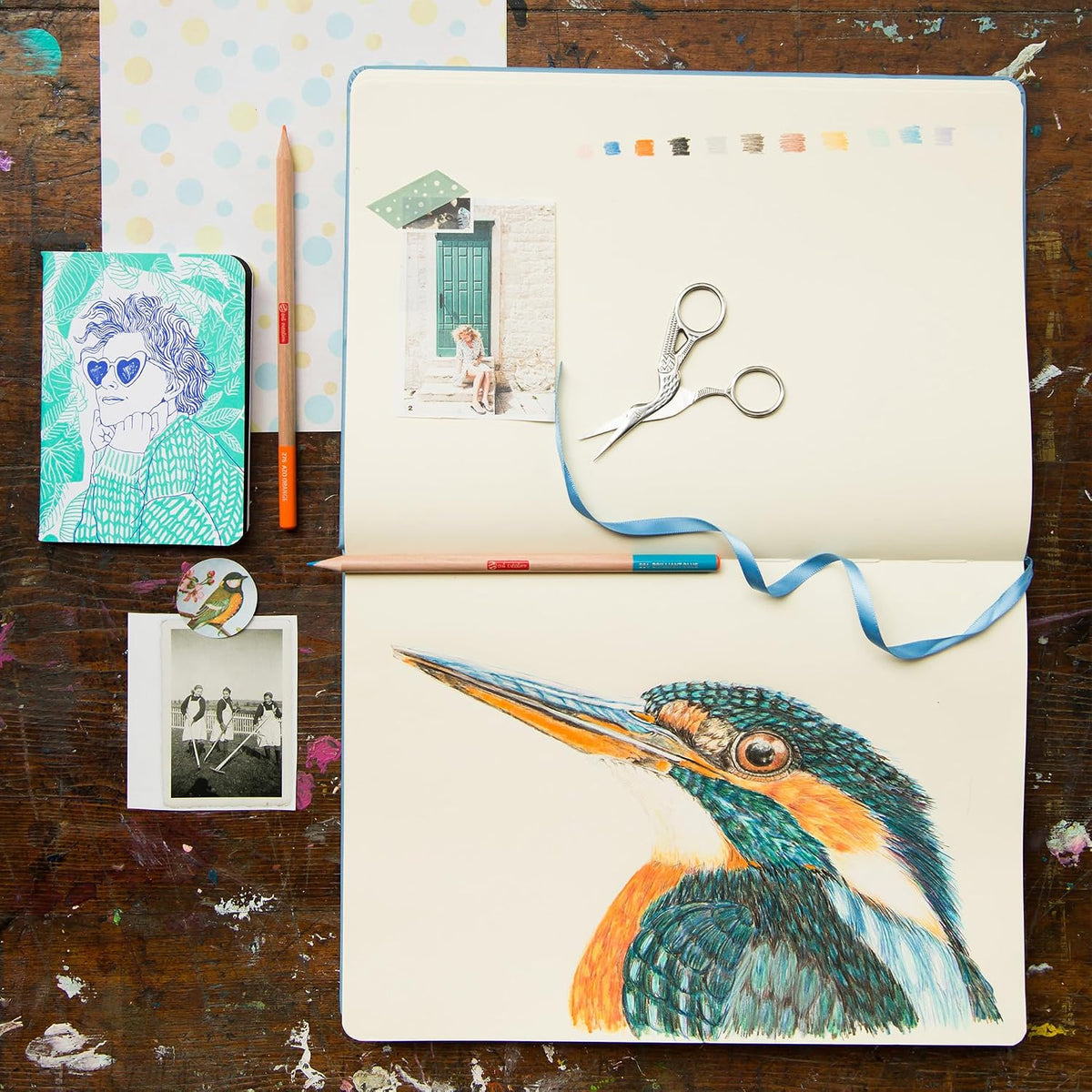 Talens Art Creation Sketchbook, Black, 80 Sheets, 5.1 x 8.3 in